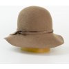 Dámsky vlnený klobúk stredná krempa zdobený opaskami - kamel