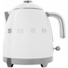 Rýchlovarná kanvica 50'S STYLE MINI KLF05WHEU, 800 ml, biela, Smeg