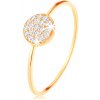 Šperky eshop - Zlatý prsteň 585 - tenké lesklé ramená, kruh vykladaný čírymi zirkónmi S3GG125.09 - Veľkosť: 50 mm