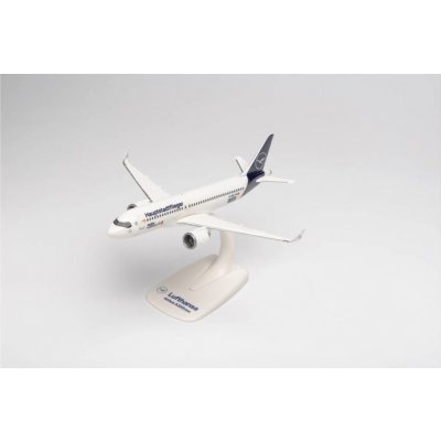 Herpa Lufthansa Airbus A320neo “Capital Flyer1:200