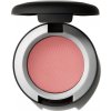 MAC Powder Kiss Soft Matte Eyeshadow Očné tiene Svetlohnedá unisex 1,5 g