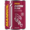 MANNOL 9900 Motor Flush - 300 ml (metal) (Špeciálny čistič na odstraňovanie usadenín, nečistôt, kalov a produktov opotrebovania častí motora, vrátane najneprístupnejších prvkov olejového systému)