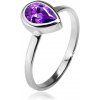 Šperky eshop - Prsteň s fialovým slzičkovým kamienkom v objímke, striebro 925 K3.8 - Veľkosť: 59 mm