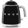 Smeg KLF05BLEU mini rýchlovarná kanvica, 0, 8 l / 3 šálky, 1400 W, štýl 50. rokov, čierna