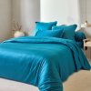 Jednofarebná saténová posteľná bielizeň pávia modrá 240