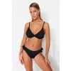 Trendyol Čierny Trojuholník Gippie Bikini Top čierna