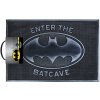 CurePink Gumová Batman Enter The Bacave šedá GP85484 60 x 40 cm