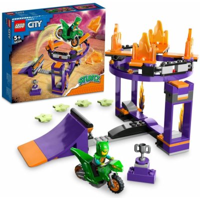 LEGO® City 60359 Kaskadérska výzva s rampou a obručou