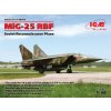 ICM MiG-25 RBF 1/48