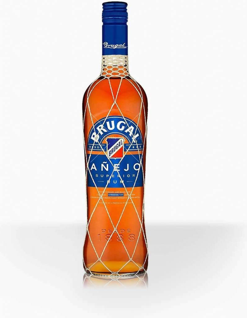 Brugal Anejo Superior Ron Dominicano Rum 38% 0,7 l (čistá fľaša)