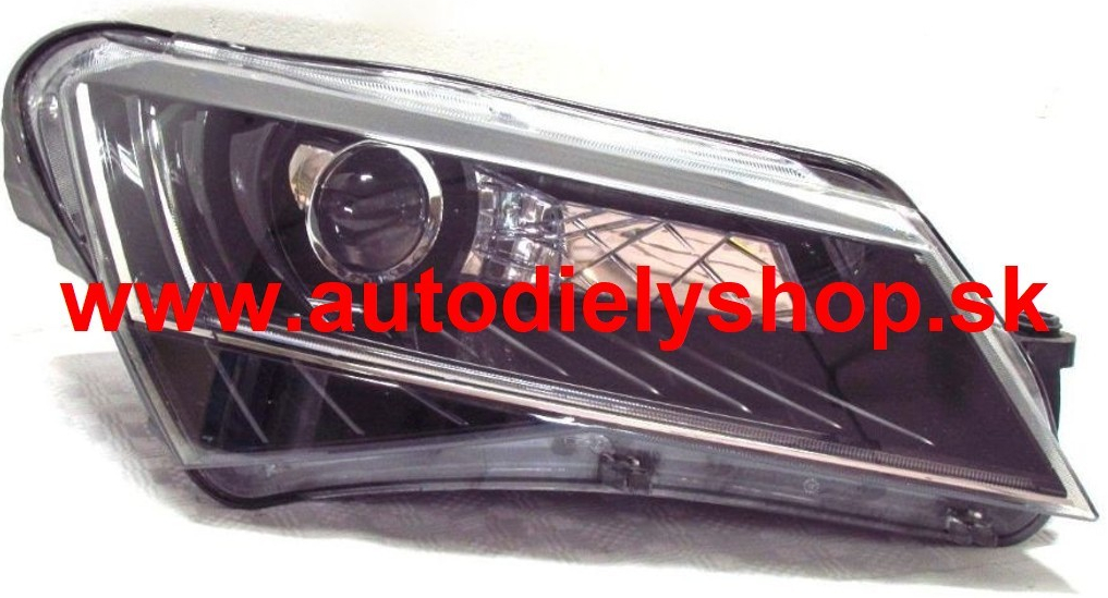 Škoda SUPERB III 5/2015- Predné svetlo,pravé D3S+LED, adaptivne hella