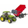 Bruder Traktor John Deere a sklápací valník