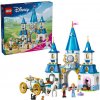 LEGO® Disney Princess 43275 Popoluškin zámok a kočiar s koňmi (LEGO43275)