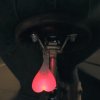 Zadné svetlo na bicykel svietiace vajíčka Bike balls - Gadget and Gifts 18471