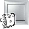 Legrand 770110 VALENA SPÍNAČ Č.1 S ORIENTAČNÝM OSVETLENÍM HLINÍKOVÝ + predĺžená záruka na 3 roky