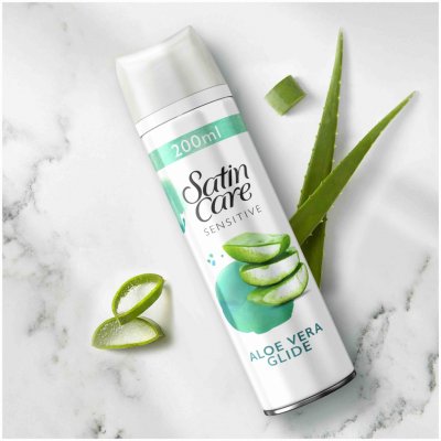 Gillette Satin Care Sensitive Skin Aloe Vera gél na holenie 200 ml