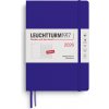 Leuchtturm Týždenný plánovač s linajkovým poznámkovým blokom v tvrdej väzbe 2026 EN A5 tmavomodrý