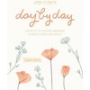 Day by Day Guided Journal: 100 Ways to Capture Memories & Create Your Own Story (Jess Conte)(Pevná)