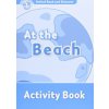 Oxford Read and Discover: Level 1: At the Beach Activity Book