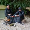 Outdoorová deka s rukávmi - červená