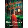 In Sunshine or in Shadow - Clare Broyles, Rhys Bowen