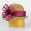 Dámsky klobúk zdobený sinamay ružová