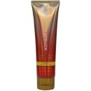 Telové mlieko Victoria's Secret Passion Struck Luminous telové mlieko 150 ml