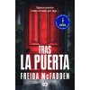Tras La Puerta (Freida McFadden)(Brožovaná)