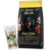 FITMIN For Life Mini Adult 12kg & WILD FARM Dlhá tyčinka z hovädzej kože s kuracím mäsom 28 cm 320 g psia maškrta