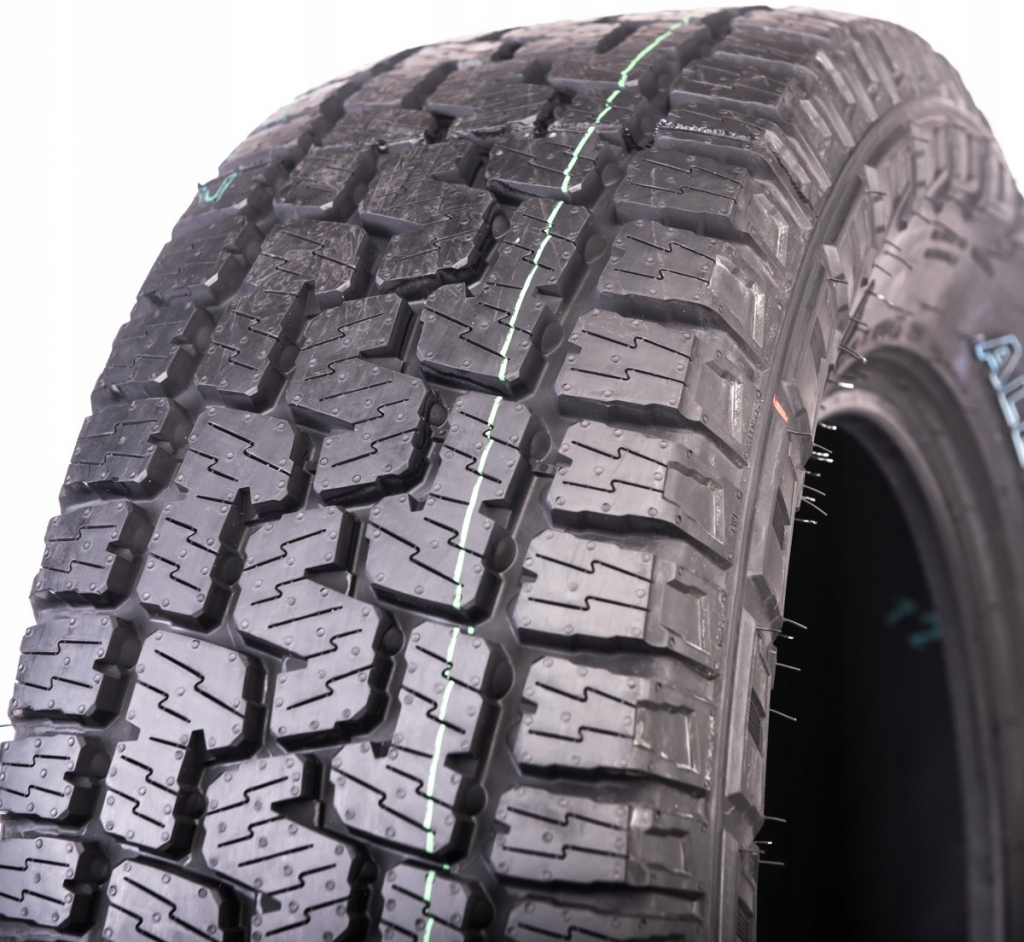 Pirelli Scorpion All Terrain PLUS 245/65 R17 111T