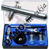 TRIUMF Striekacia airbrush pištoľ