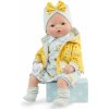 Marina & Pau – realistická panenka holčička 40 cm ve žlutém kabátku (Pitus Koala Girl 40 cm – španělské miminko Marina & Pau)