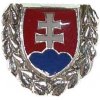 Odznak SLOVENSKO erb malý farebný s venčekom - strieborný