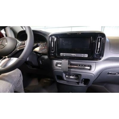 Brodit ProClip montážna konzola na palubnú dosku pre Mercedes Benz Vito 24-26, 856278
