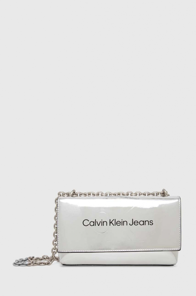Calvin Klein Jeans kabelka Sculpted Ew Flap Conv25 Mono S K60K611856 Strieborná