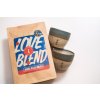 Zrnková káva Lighthouse Coffee Loveblend & dve keramické šálky