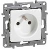 Legrand Zásuvka Niloé 2P + T bez detskej ochrany, 16 A - 250 V, biela