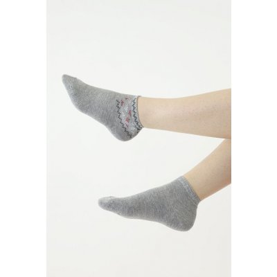 Ponožky 522 s ozdobnou aplikáciou sivé