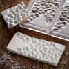 Tritanová forma na tabuľku čokolády - 3 ks x 100 g, 155x77x10 mm - PC5004FR | PAVONI, Fragment
