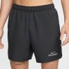Nike Challenger Flash Shorts | IB4129-070 | Čierna | XL