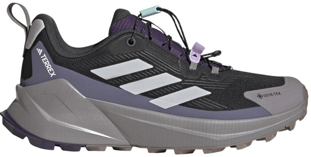 Štýlové a vodeodolné dámske turistické topánky Adidas Terrex Trailmaker 2 GTX, ideálne pre náročné horské túry.