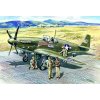 ICM P-51B Mustang w/personnel 1/48