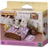 Sylvanian Families Dvojlôžko s nočným stolíkom
