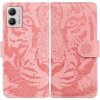 Peňaženkové kožené puzdro Tiger Embossing na Motorola Moto G13 / G23 / G53 5G - Ružová