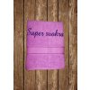 Vyšívaná osuška s nápisom Super svokra Farba osušky: Tmavofialová, Farba výšivky: Bordová