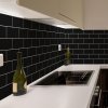 Ambiance Súprava samolepiek na kachličky 30 ks Subway Tiles Black rozmery 20x10 cm
