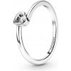 PANDORA prsten Čiré nakloněné srdce 48