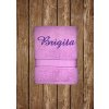Vyšívaná osuška s menom Brigita Farba osušky: Tmavofialová, Farba výšivky: Krémová