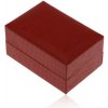 Šperky eshop - Darčeková krabička na prsteň alebo náušnice, tmavočervená farba, ryhy Y10.18