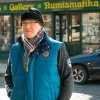 Pletená vyhrňovacia čiapka - čierna